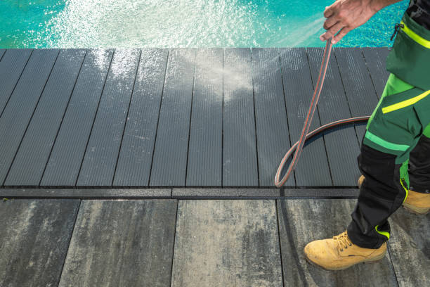 Best Deck Pressure Washing  in Farmersville, OH
