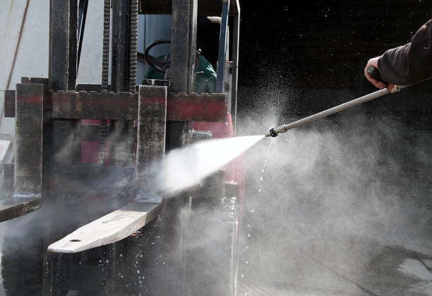 Best Pressure Washing Services for Businesses  in Farmersville, OH