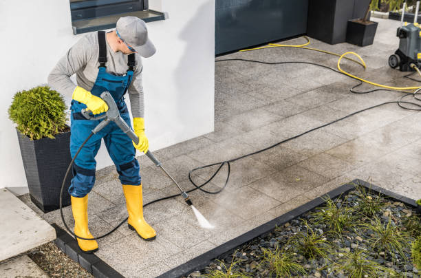 Best Sidewalk Pressure Washing  in Farmersville, OH